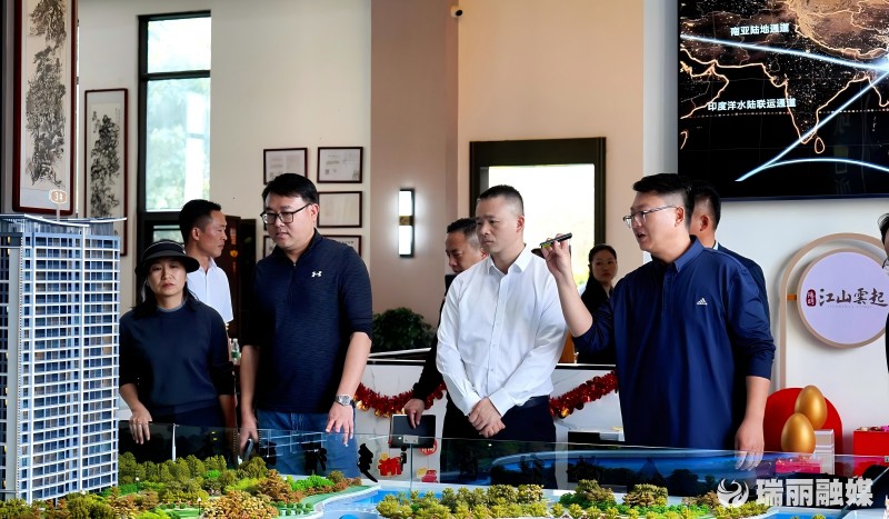 7635b2e2-f5b2-4fee-a203-995df6267464_l