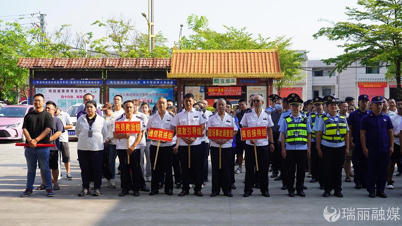 b7428ced-4b7d-4407-b8ec-29fa687a47f3_l