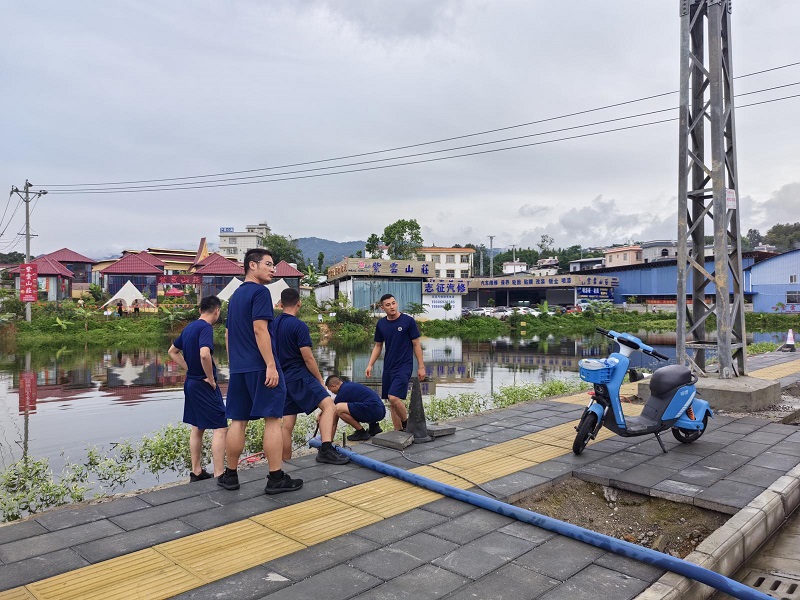 0ad8a3f2-f603-4c4f-aeba-5d5cf3507507_l