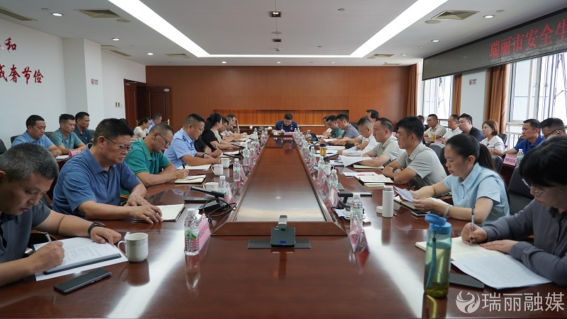 cbb13fd6-8683-40a1-99bb-8408eab6c5d6