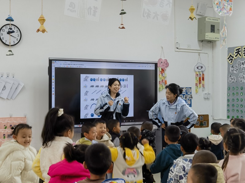 5dd8d858486e11f84d6856e5302e01d