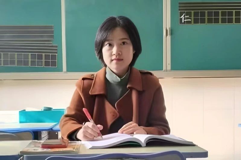 4e140583bc44796bbe0d94cf2aad212