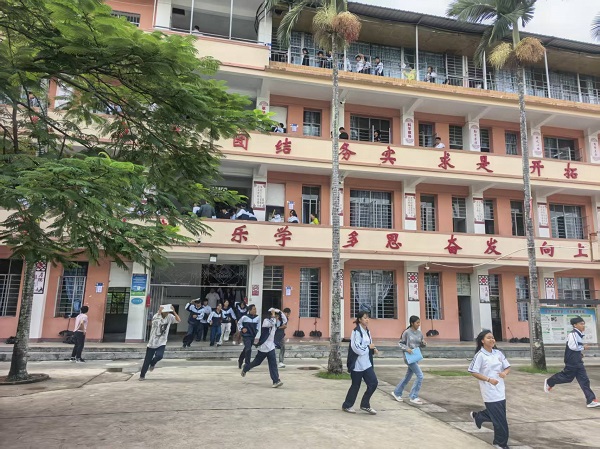 70216c946121e4a71e4c614f2c416106