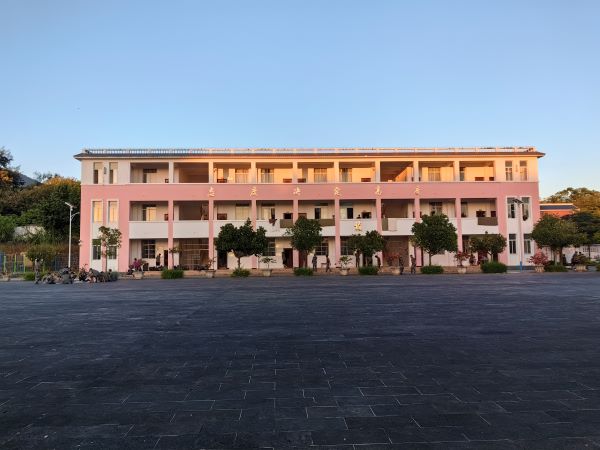 芒令小学综合楼1284m2