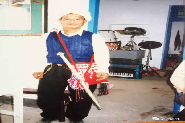 64e322bcf565ad5c994c582bfabdaff