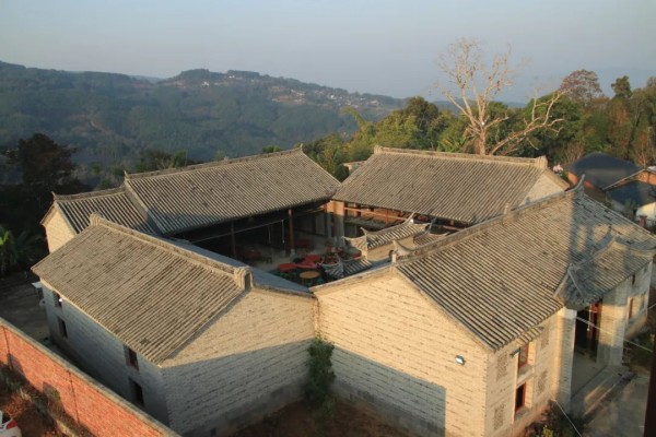 165915c2df44c820db421ebcbfcaf5c