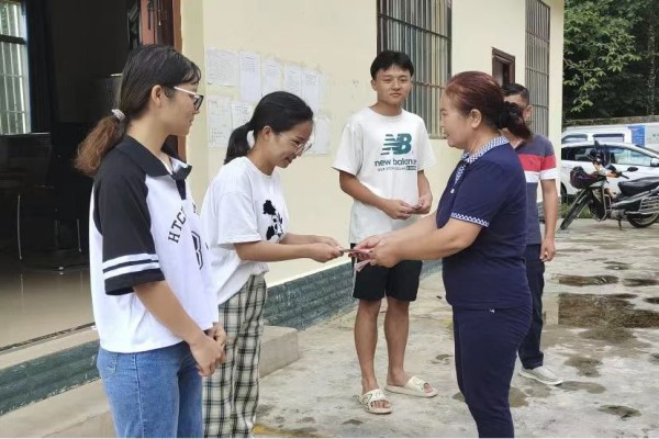 9df564668715398f5c1dd6195853fb7