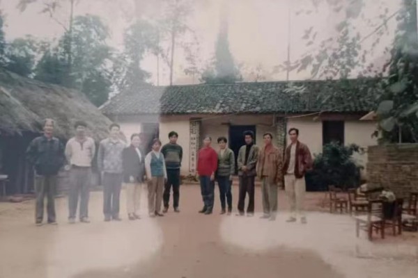 79c8ffe134f35b4a2df6f47e085d5cf