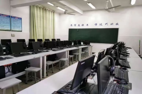 2b1b69dc457278f7a8746faae2d5439