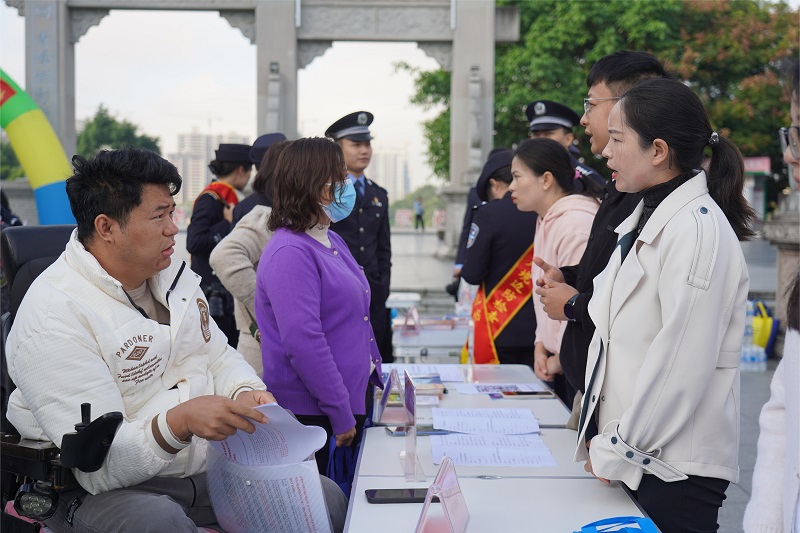 c80828e9feafffec318d5f482fa01e7